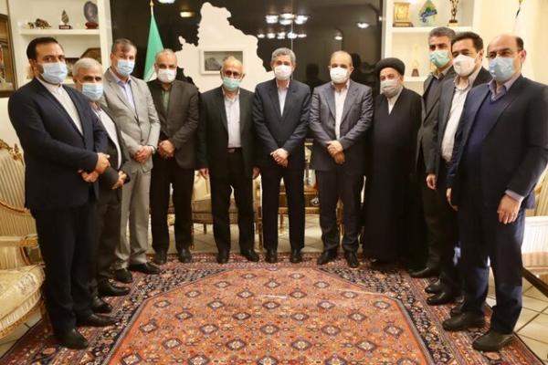 توسعه کاشت گلخانه ای از اولویت های اصلی اقتصاد کشاورزی فارس توسعه کاشت گلخانه ای از اولویت های اصلی اقتصاد کشاورزی فارس است