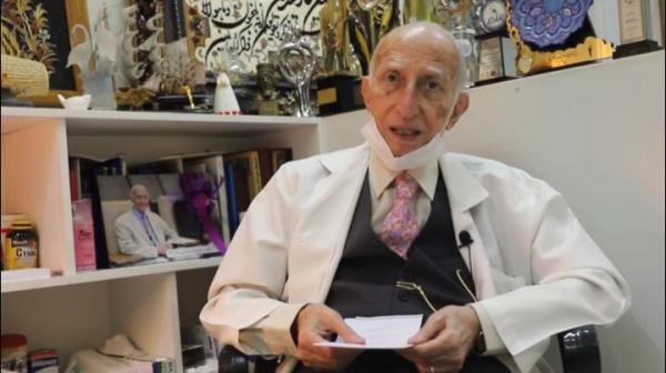 پروفسور فرهود پیدا شد؛ در سلامتم ، دو لباس مشکی من را بردند پروفسور فرهود پیدا شد؛ در سلامتم ، دو لباس مشکی من را بردند و ... ، 26 ساعت در خدمتشان بودم؛ می خواستند بدانند با کسی در ارتباطم و ...
