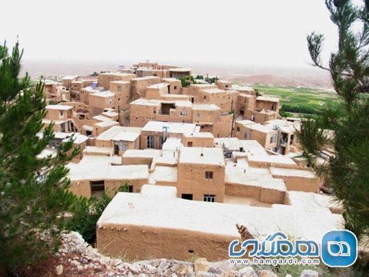 روستای قلعه بالا یکی از روستاهای دیدنی استان سمنان به شمار می رود